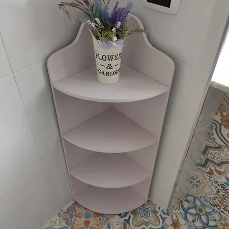 Gasthuis Carafa Materdei 4*