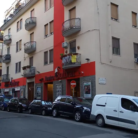 게스트하우스 Carafa Materdei 4*